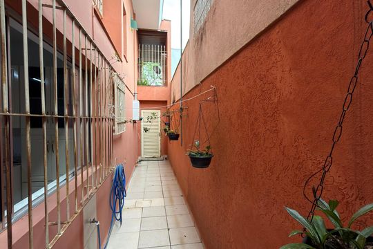 Corredor de casa à venda com 3 quartos, 256m² em Anchieta, São Bernardo do Campo