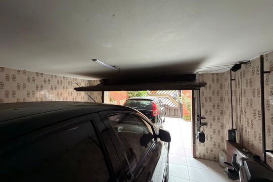 Garagem de casa à venda com 3 quartos, 256m² em Anchieta, São Bernardo do Campo
