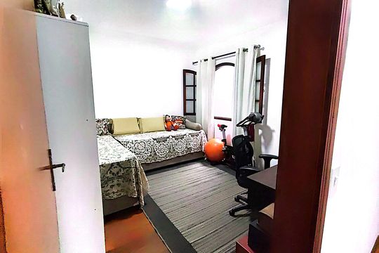 Quarto 3 de casa à venda com 4 quartos, 189m² em Nova Petrópolis, São Bernardo do Campo