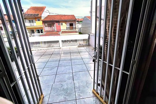 Área externa de casa à venda com 4 quartos, 189m² em Nova Petrópolis, São Bernardo do Campo