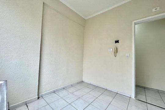 Cozinha de apartamento para alugar com 1 quarto, 50m² em Vila Clementino, São Paulo