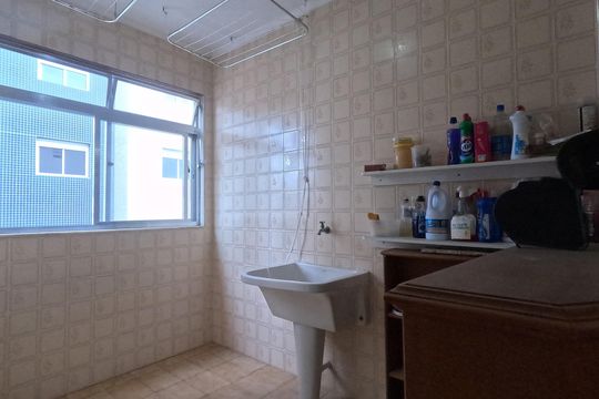 Cozinha de apartamento para alugar com 2 quartos, 105m² em Aparecida, Santos