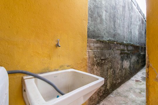Area de Servilo  de casa para alugar com 1 quarto, 40m² em Parque Maraba, Guarulhos