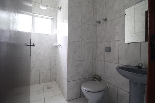Banheiro de casa para alugar com 3 quartos, 115m² em Interlagos, São Paulo