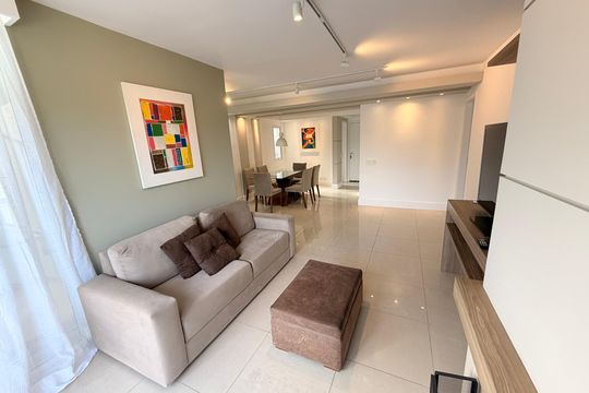 Apartamento para alugar com 3 quartos, 200m² em Valparaíso, Petrópolis