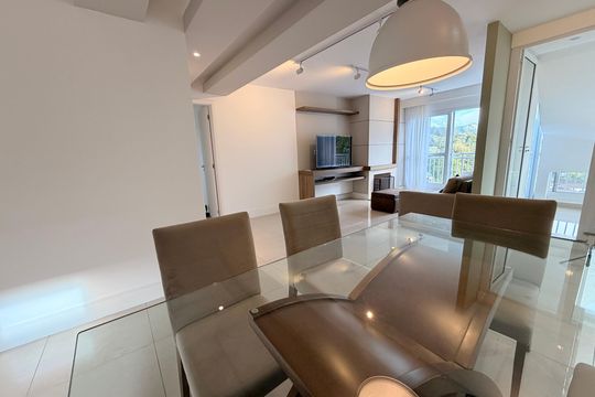 Apartamento para alugar com 3 quartos, 200m² em Valparaíso, Petrópolis