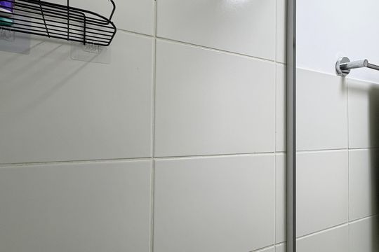 Banheiro de apartamento à venda com 2 quartos, 45m² em Jardim Iris, São Paulo