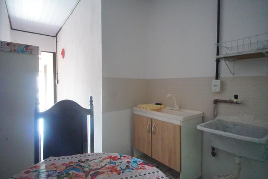 Sala/Cozinha de apartamento para alugar com 1 quarto, 30m² em São José, Sapucaia do Sul