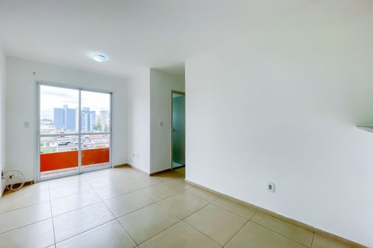 Apartamento para alugar com 2 quartos, 49m² em Quitaúna, Osasco