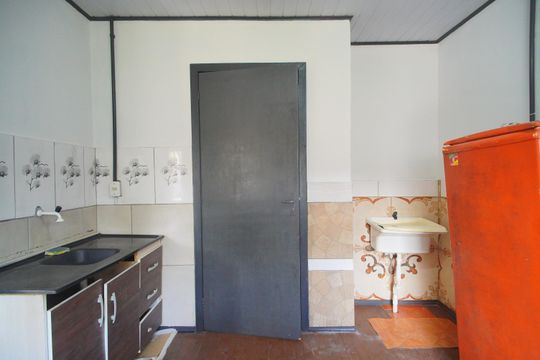 Sala/Cozinha de apartamento para alugar com 1 quarto, 30m² em São José, Sapucaia do Sul