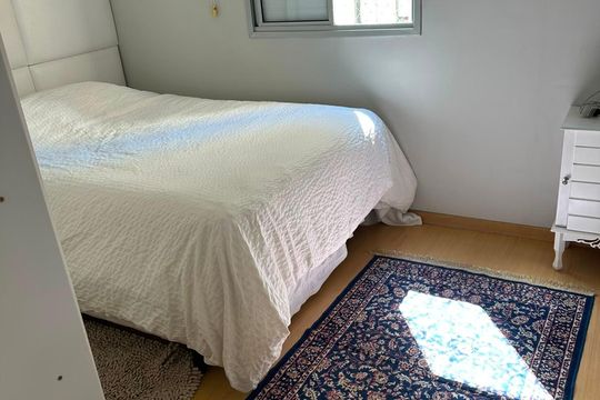 Quarto 2 de apartamento para alugar com 2 quartos, 50m² em Jardim Aeroporto, São Paulo
