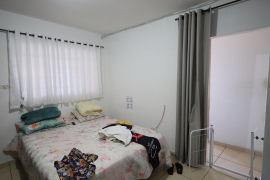 Quarto 2 de casa à venda com 3 quartos, 470m² em Parque das Bandeiras, Osasco
