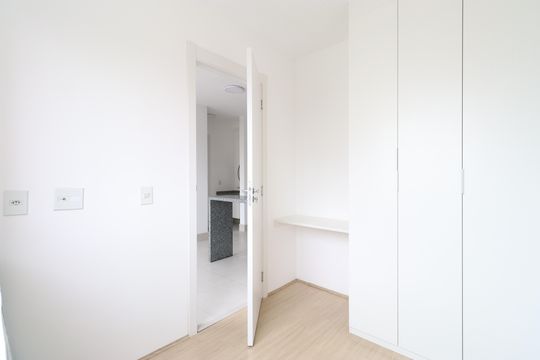 Quarto 1 de apartamento para alugar com 2 quartos, 42m² em Várzea da Barra Funda, São Paulo