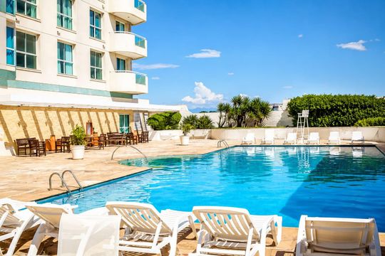 Área externa de kitnet/studio para alugar com 1 quarto, 36m² em Glória, Macaé