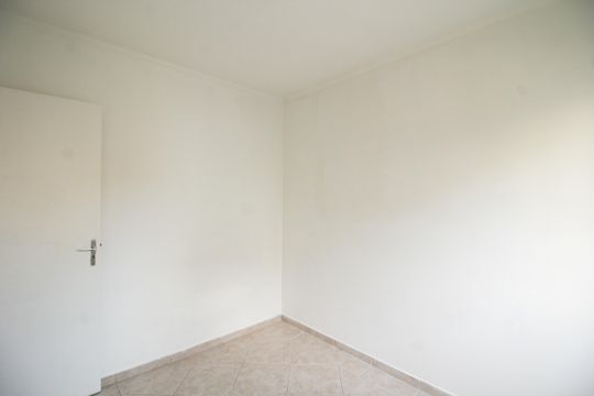 Quarto 2 de apartamento para alugar com 2 quartos, 53m² em Vila Pirituba, São Paulo