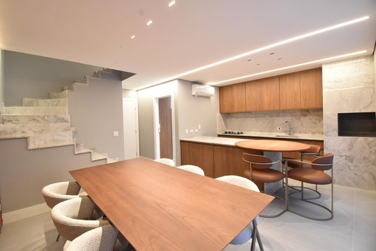 Área gourmet de casa de condomínio à venda com 3 quartos, 266m² em Ahú, Curitiba