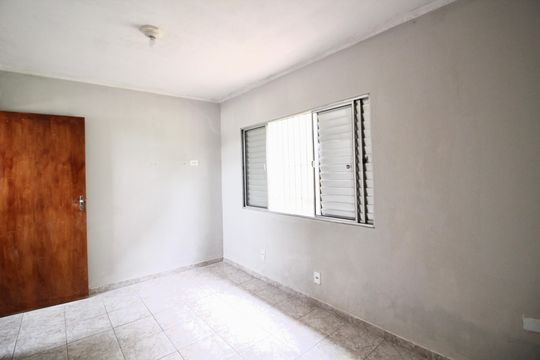 Quarto  de casa para alugar com 1 quarto, 68m² em Vila Cristina, Ferraz de Vasconcelos