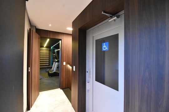 Área comum de casa de condomínio à venda com 3 quartos, 266m² em Ahú, Curitiba