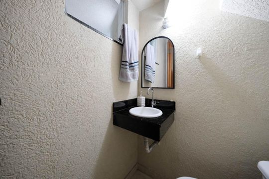 Lavabo de casa de condomínio à venda com 2 quartos, 65m² em Vila Ré, São Paulo