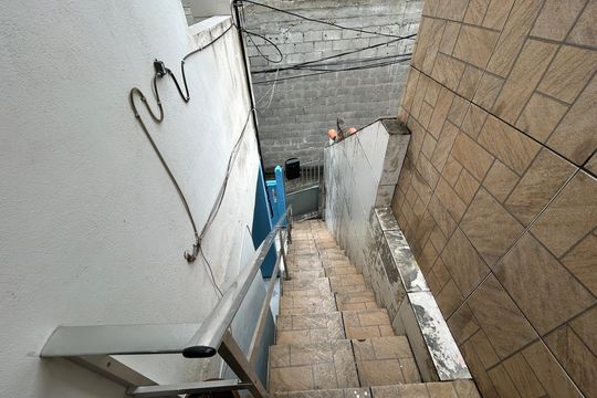 Escada de casa para alugar com 1 quarto, 60m² em Piedade, Rio de Janeiro