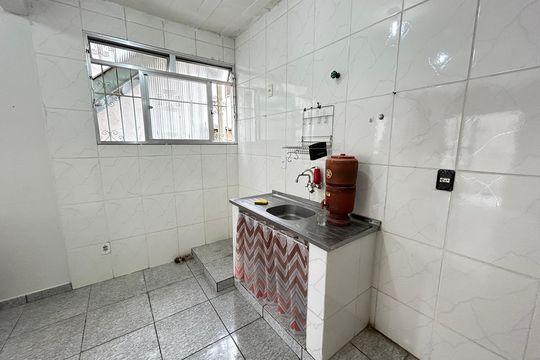 Cozinha de casa para alugar com 1 quarto, 60m² em Piedade, Rio de Janeiro
