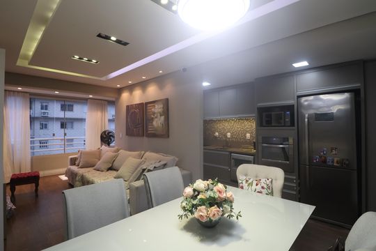 Sala de apartamento à venda com 2 quartos, 84m² em Centro, Canoas