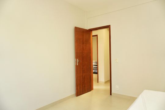 Quarto 3 de apartamento para alugar com 3 quartos, 95m² em Sion, Belo Horizonte