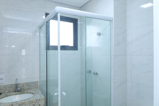 Banheiro de apartamento para alugar com 2 quartos, 62m² em Cidade Antônio Estêvão de Carvalho, São Paulo