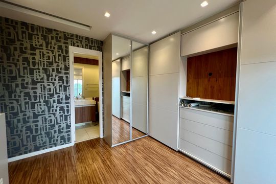 Quarto 1 de apartamento à venda com 2 quartos, 82m² em Barra da Tijuca, Rio de Janeiro