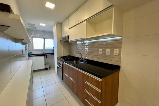 Cozinha de apartamento à venda com 2 quartos, 82m² em Barra da Tijuca, Rio de Janeiro