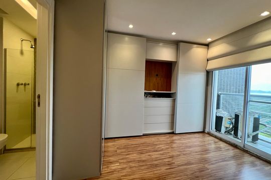 Quarto 1 de apartamento à venda com 2 quartos, 82m² em Barra da Tijuca, Rio de Janeiro