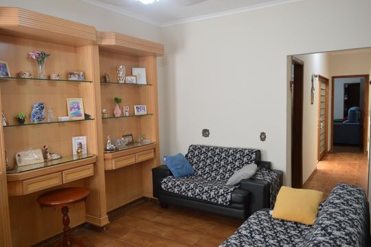 Sala de casa para alugar com 3 quartos, 222m² em Vila Monte Alegre, Ribeirão Preto