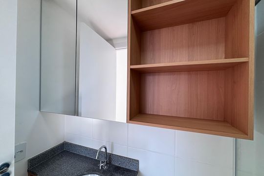 Banheiro de apartamento para alugar com 2 quartos, 62m² em Recreio dos Bandeirantes, Rio de Janeiro