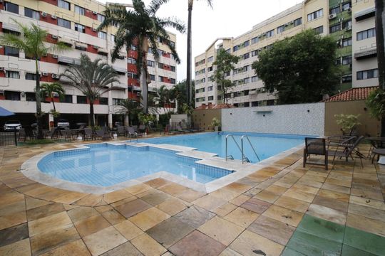 Área comum - Piscina de apartamento para alugar com 3 quartos, 68m² em Taquara, Rio de Janeiro