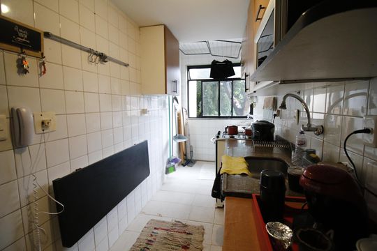 Cozinha de apartamento para alugar com 3 quartos, 68m² em Taquara, Rio de Janeiro