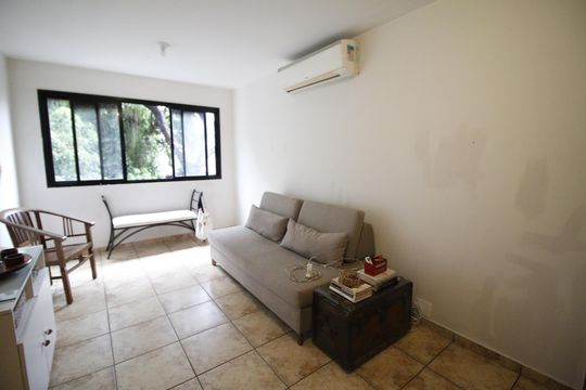 Sala de apartamento para alugar com 3 quartos, 68m² em Taquara, Rio de Janeiro