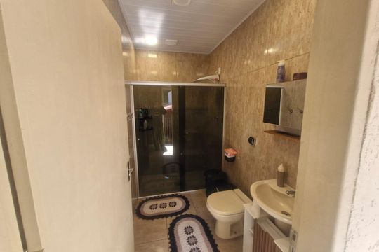Banheiro 2 de casa à venda com 2 quartos, 185m² em Jardim Paraiso, Várzea Paulista