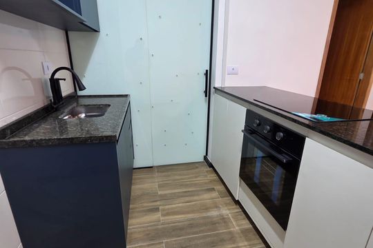 Cozinha de apartamento para alugar com 2 quartos, 42m² em Parque da Vila Prudente, São Paulo