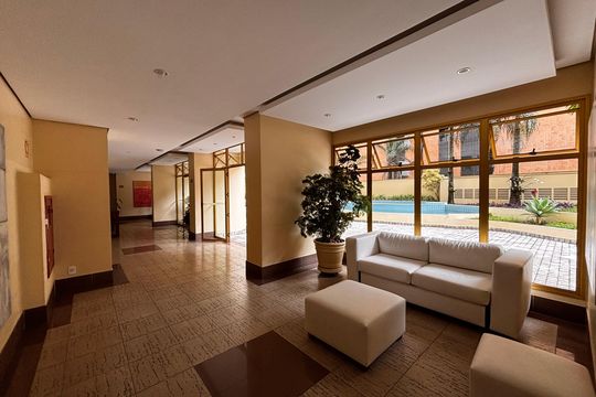 Hall de entrada de apartamento para alugar com 3 quartos, 107m² em Alphaville Industrial, Barueri