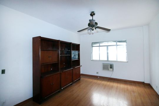 Apartamento à venda com 2 quartos, 75m² em Olaria, Rio de Janeiro