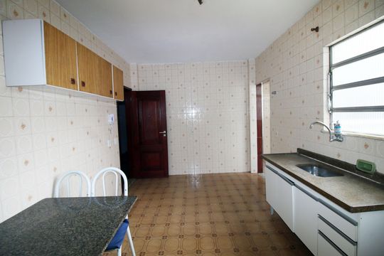 Cozinha de apartamento à venda com 2 quartos, 75m² em Olaria, Rio de Janeiro