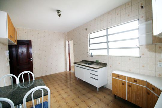 Cozinha de apartamento à venda com 2 quartos, 75m² em Olaria, Rio de Janeiro