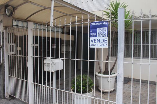 Placa de apartamento à venda com 2 quartos, 82m² em Santa Paula, São Caetano do Sul