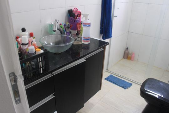 Banheiro de apartamento à venda com 2 quartos, 82m² em Santa Paula, São Caetano do Sul