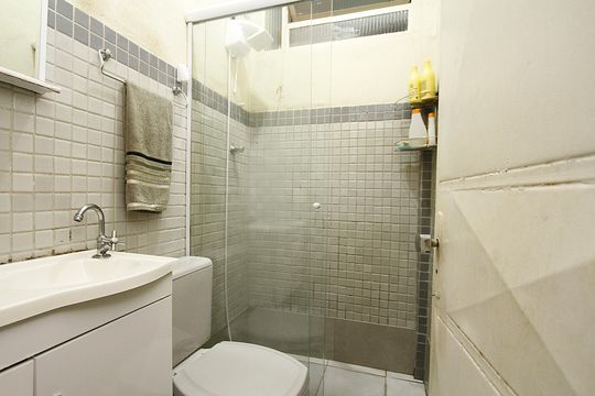 Banheiro Social de casa à venda com 3 quartos, 97m² em Palmeiras, Belo Horizonte