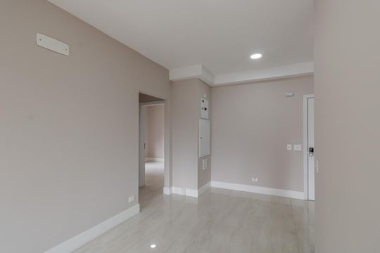 Sala de apartamento à venda com 2 quartos, 85m² em Indianópolis, São Paulo
