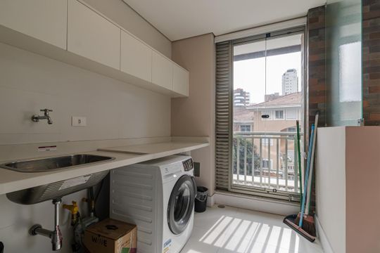 Área de Serviço de apartamento à venda com 2 quartos, 85m² em Indianópolis, São Paulo