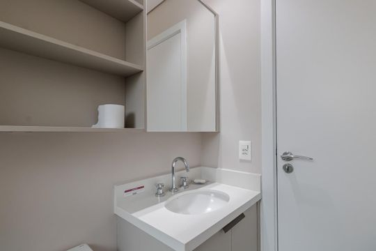 Banheiro da Suíte de apartamento à venda com 2 quartos, 85m² em Indianópolis, São Paulo