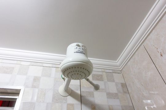 Banheiro de apartamento à venda com 2 quartos, 61m² em Jardim Gopouva, Guarulhos