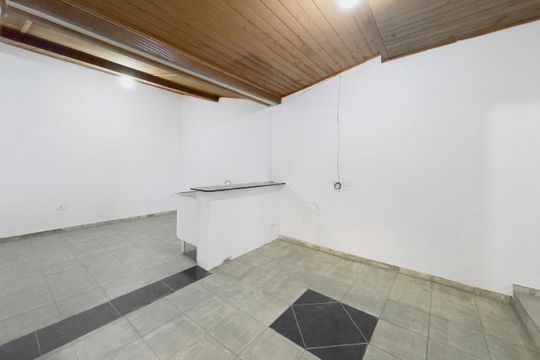 Cozinha de casa para alugar com 2 quartos, 150m² em Cidade Morumbi, São José dos Campos